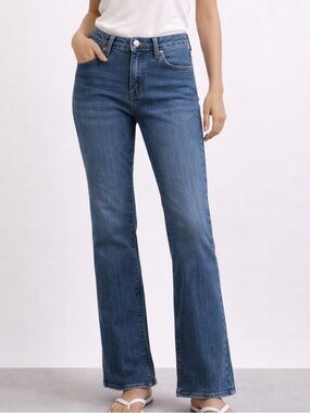 ✨ LC Lauren Conrad Women’s Boot‑Cut Blue Jeans | Classic Everyday Denim ✨